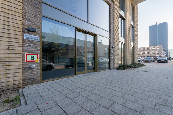 Medium property photo - Jaap van der Hoekplaats 76, 3067 AD Rotterdam